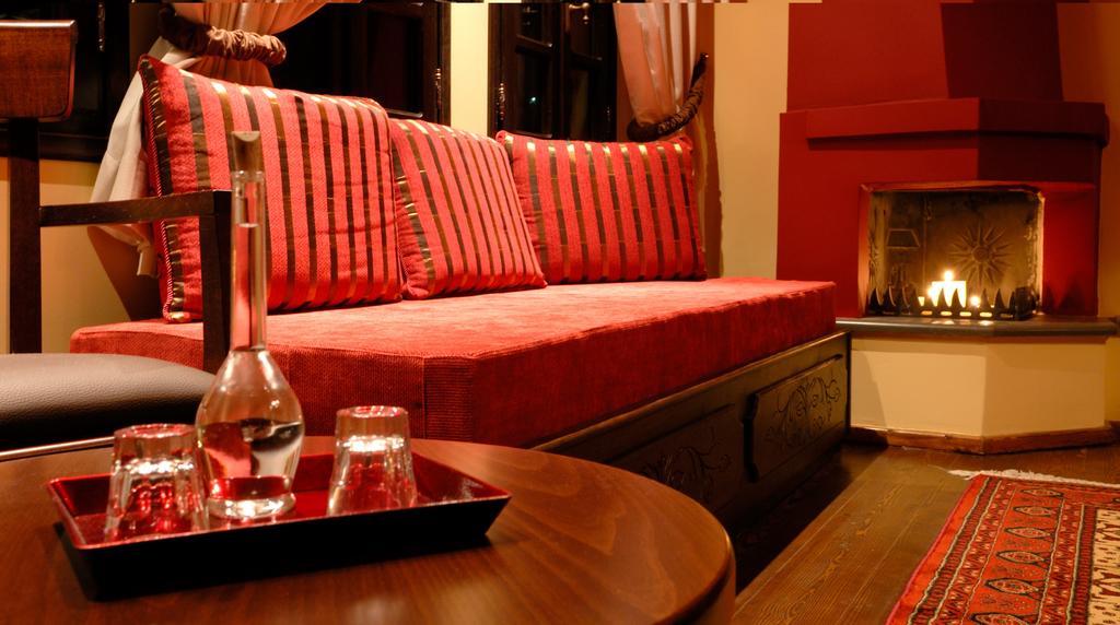 Adrasteia Guesthouse Negades Экстерьер фото